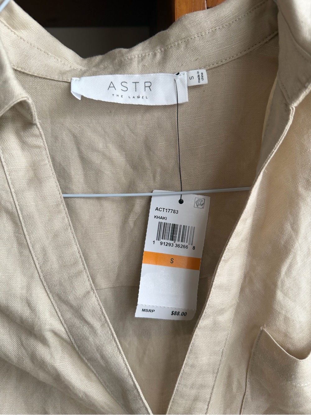 NWT ASTR Kathlyn Crop Top Linen (Khaki | Small) - Picture 4 of 8
